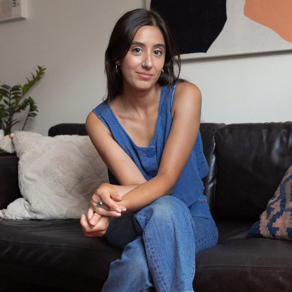 Meet your Posher, Melissa - Picture 1 of 1